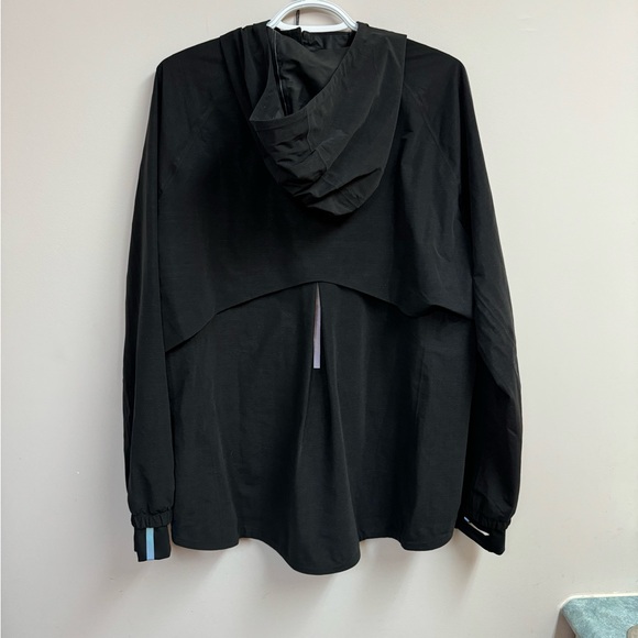 NWOT 1/2 zip running jacket - Picture 2 of 7